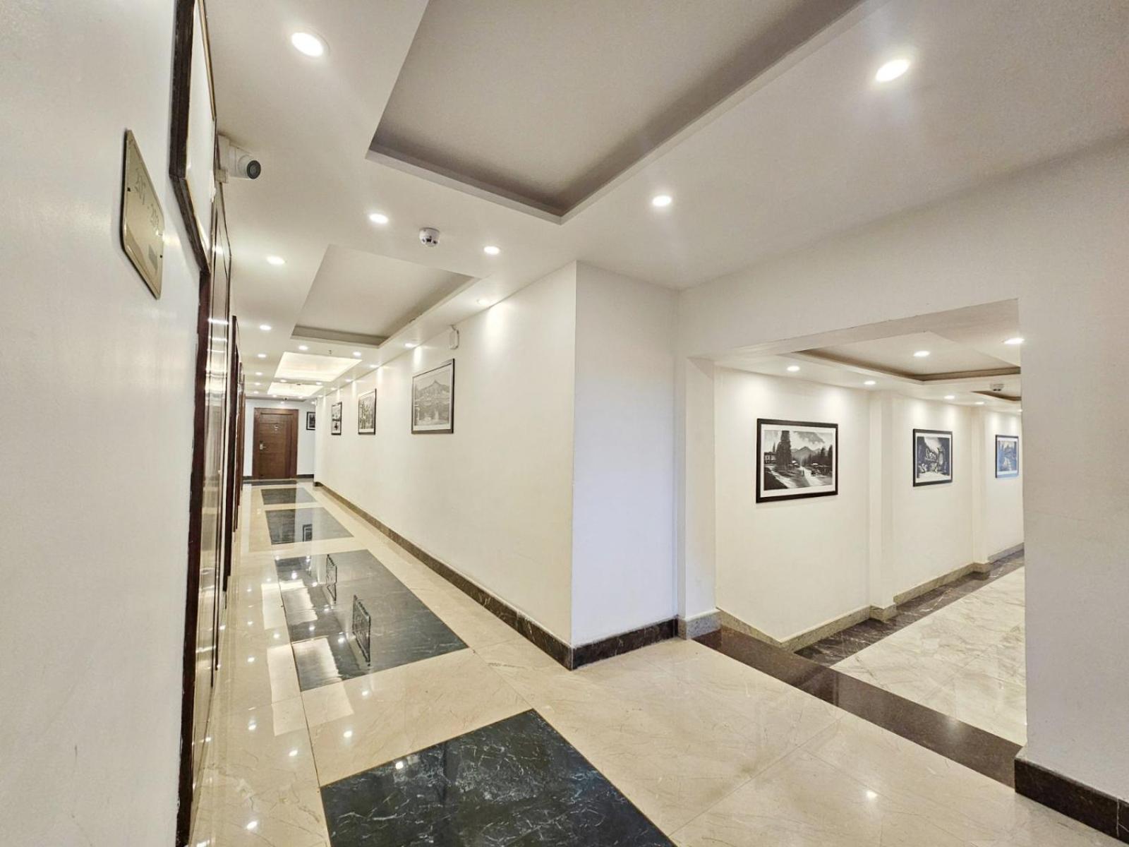 Hotel The Walnut Creek Pahalgām Esterno foto