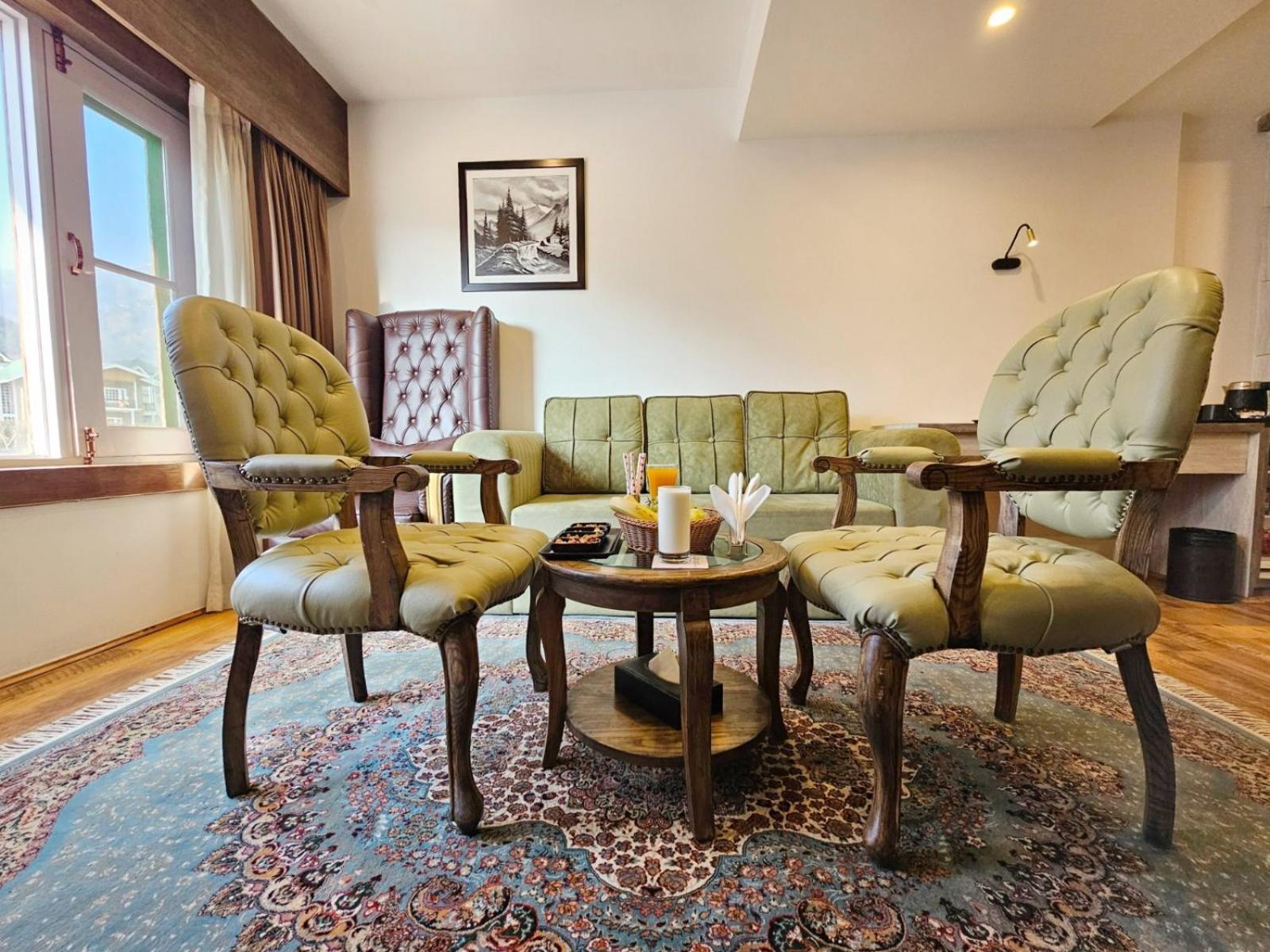 Hotel The Walnut Creek Pahalgām Esterno foto